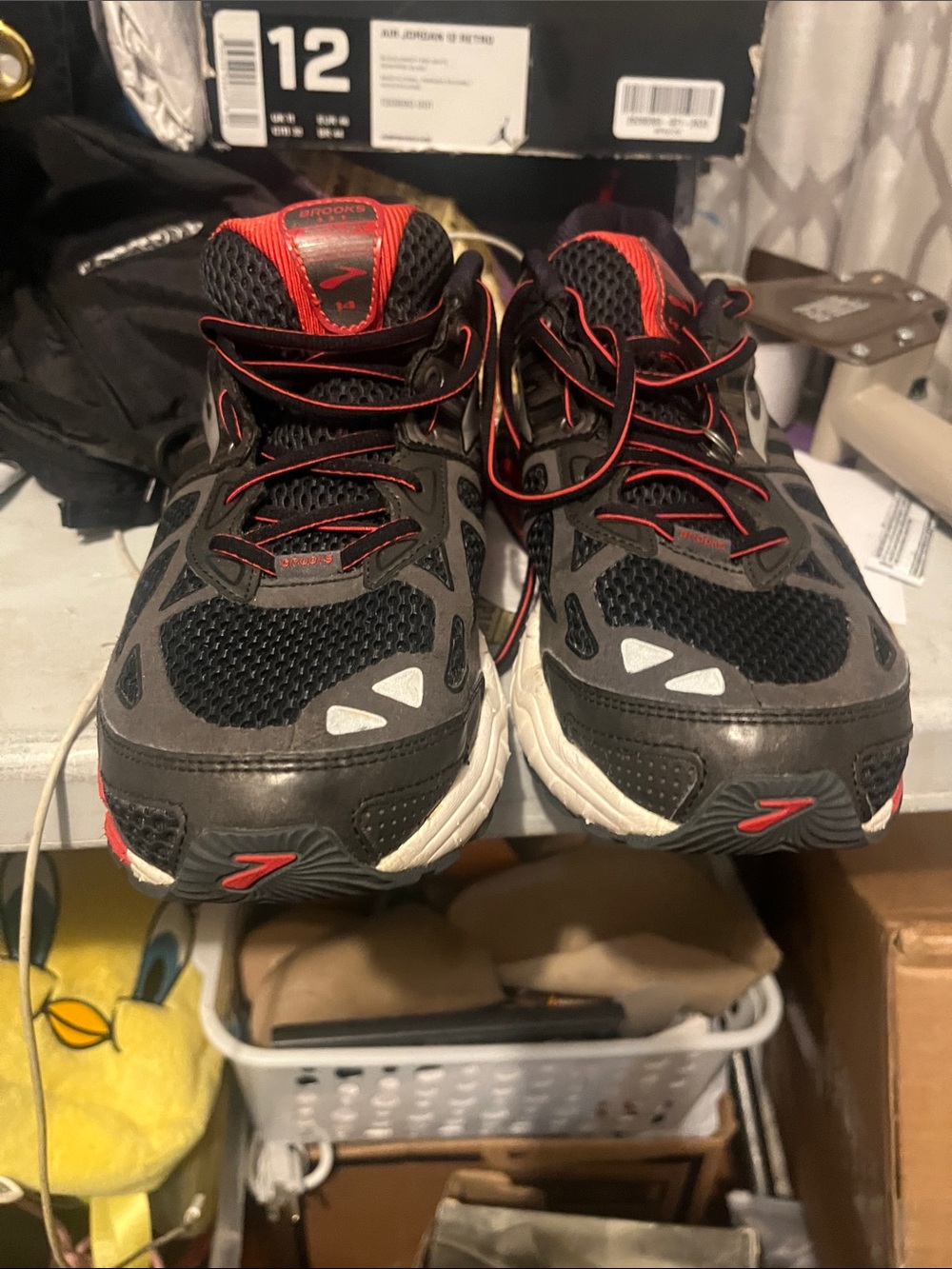 Brooks Black and Red Men's Running Shoe - Picture 3 of 7